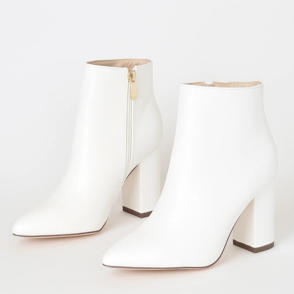 ✨BNWT - Lulus Ottava White High Heel Booties - size 11✨ - Picture 1 of 4
